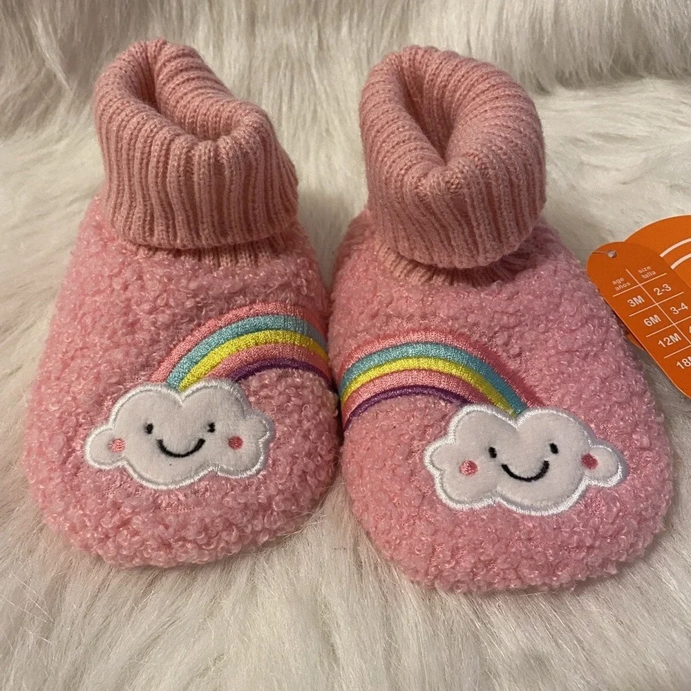 Wonder Nation Slippers Girl's Size 6 Pink Fuzzy Rainbow Bootie Shoes 18 Months